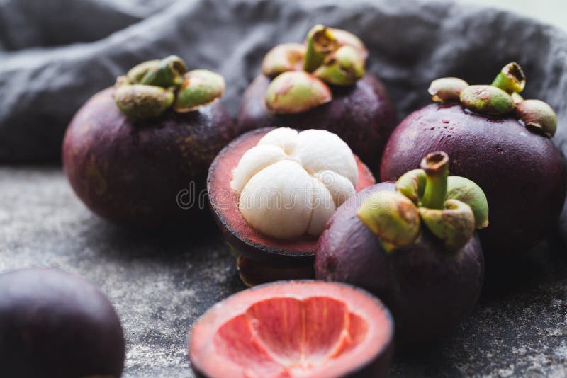 Wax Jambu (Syzygium samarangense) - X-Large Burlap Pot in 2021 Fruit, Tropical f
