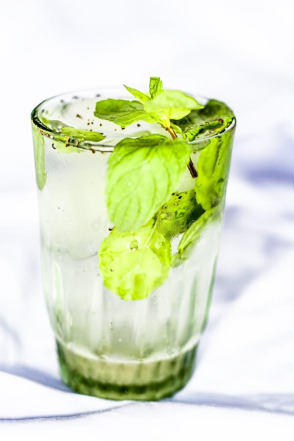 Mint Water With Mint Leaves. Stock Image Image of herbs, drink 114361573
