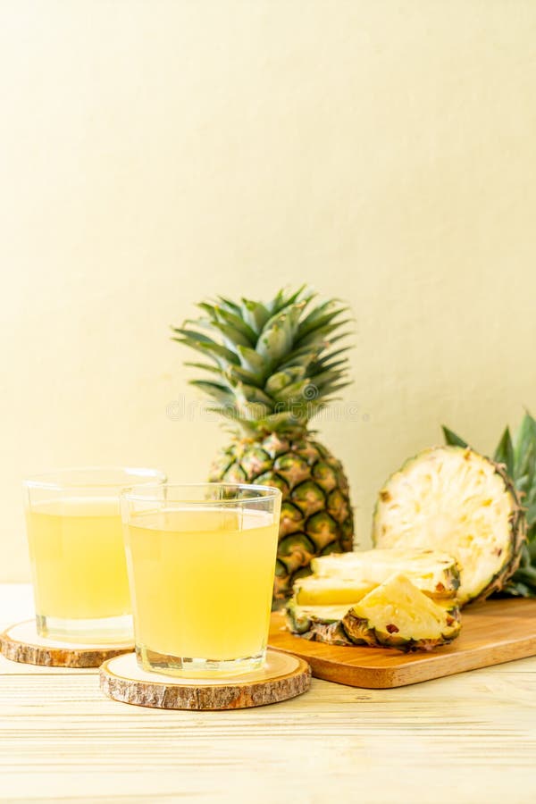 Fresh pineapple juice stock photo. Image of closeup 196934258