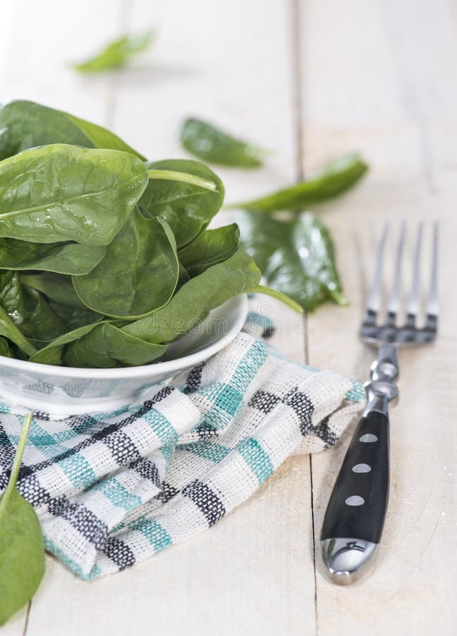 Fresh Spinach Leaves stock photo. Image of cuisine, gardening - 33159230