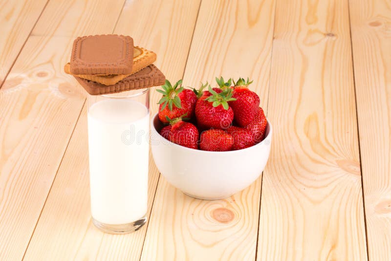 Fresh strawberry and milk in a glass royalty free stock photo Fresh strawberry and milk in a glass royalty free stock photo