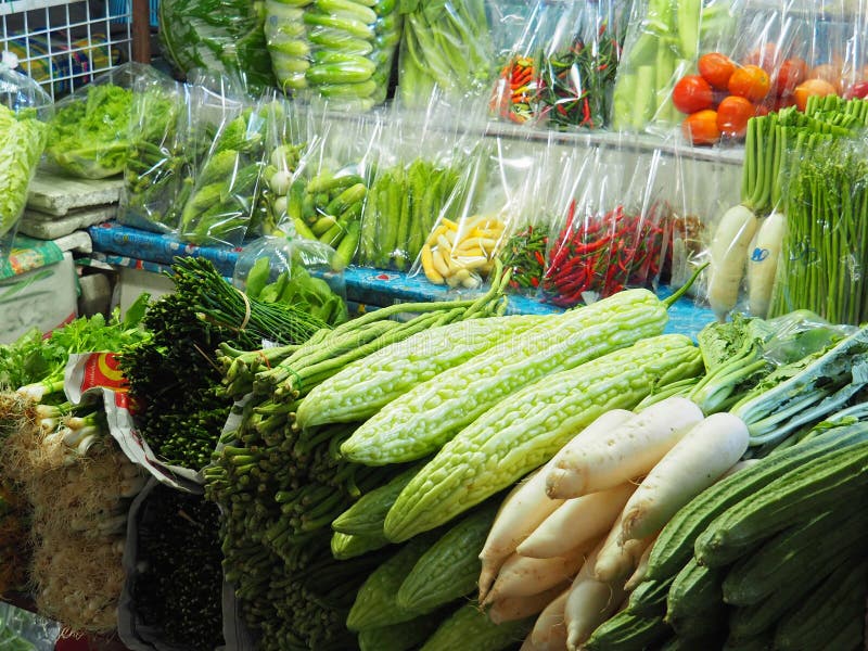 Fresh vegetables in plastic packages For freshness and clean. And look delicious