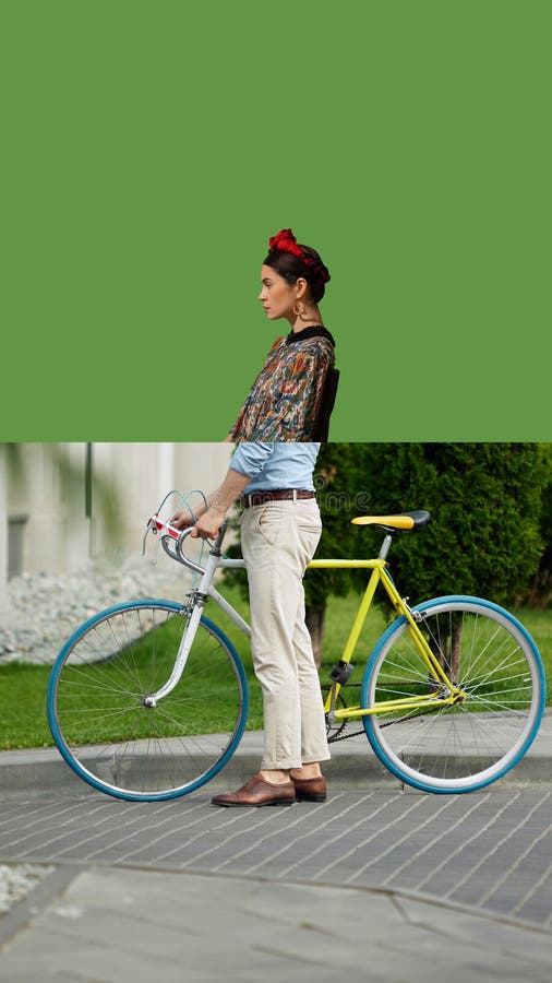 Frida cyclist. collage creativo. mujer que se parece a frida kahlo desde la cintura, con un cuerpo de ciclistas modernos abajo. fotografía de archivo libre de regalías