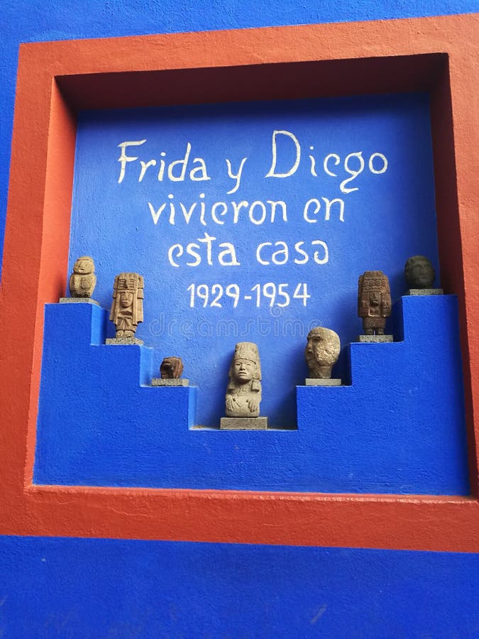 Frida Kahlo Diego Rivera art blue house stock photography Frida Kahlo Diego Rivera art blue house stock photography