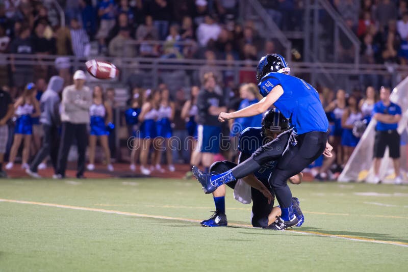Friday Night Lights High School Football Field Goal Kicker royalty free stock photos Friday Night Lights High School Football Field Goal Kicker royalty free stock photos