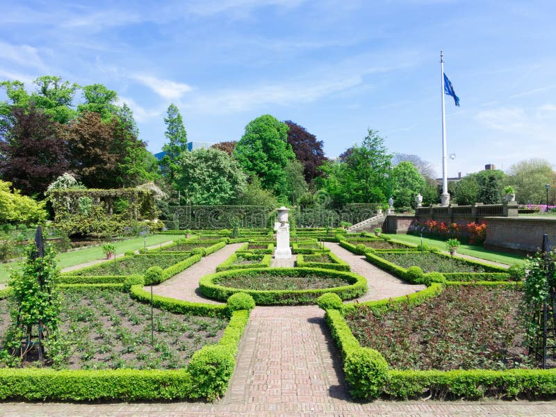 Fridsamma Rose Garden fotografering för bildbyråer Fridsamma Rose Garden fotografering för bildbyråer