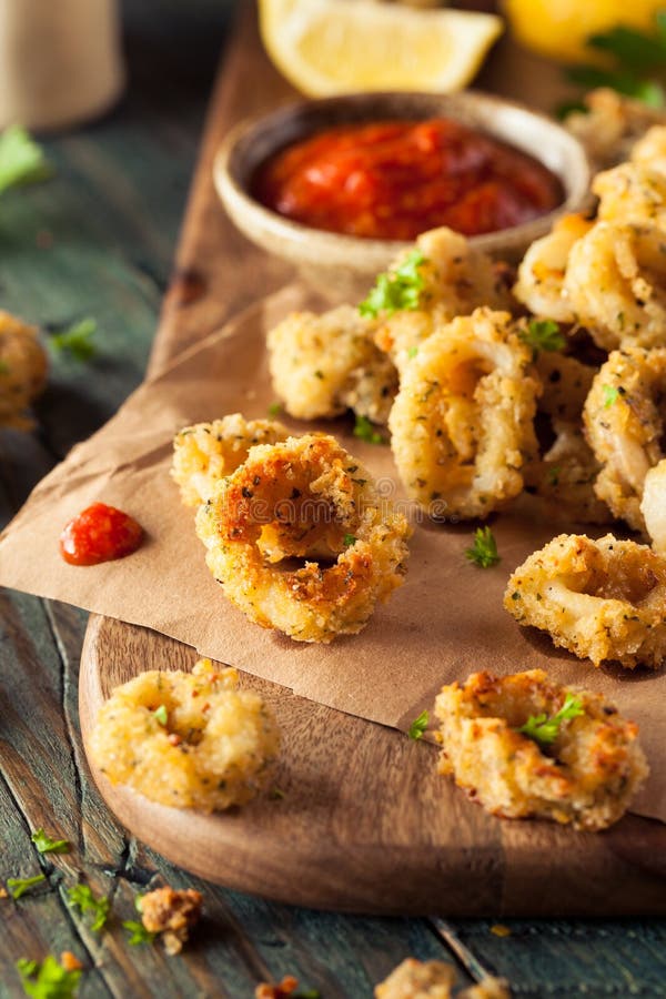 Fried Calamari pané fait maison photos stock Fried Calamari pané fait maison photos stock