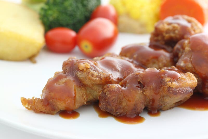 Photo Fried chicken recipe in tomato sauce in Bandung