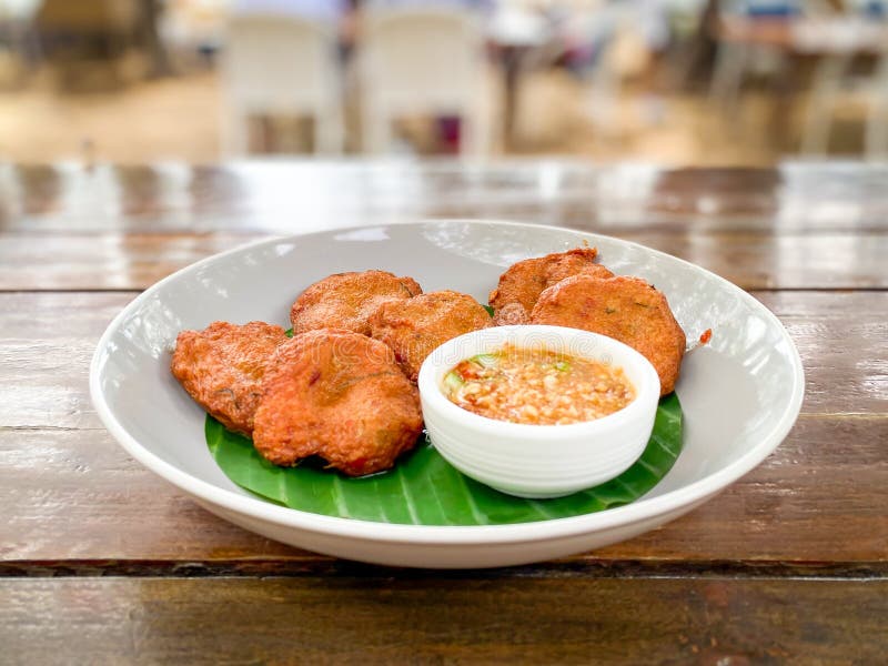 fried fish cakes fried fish cakes