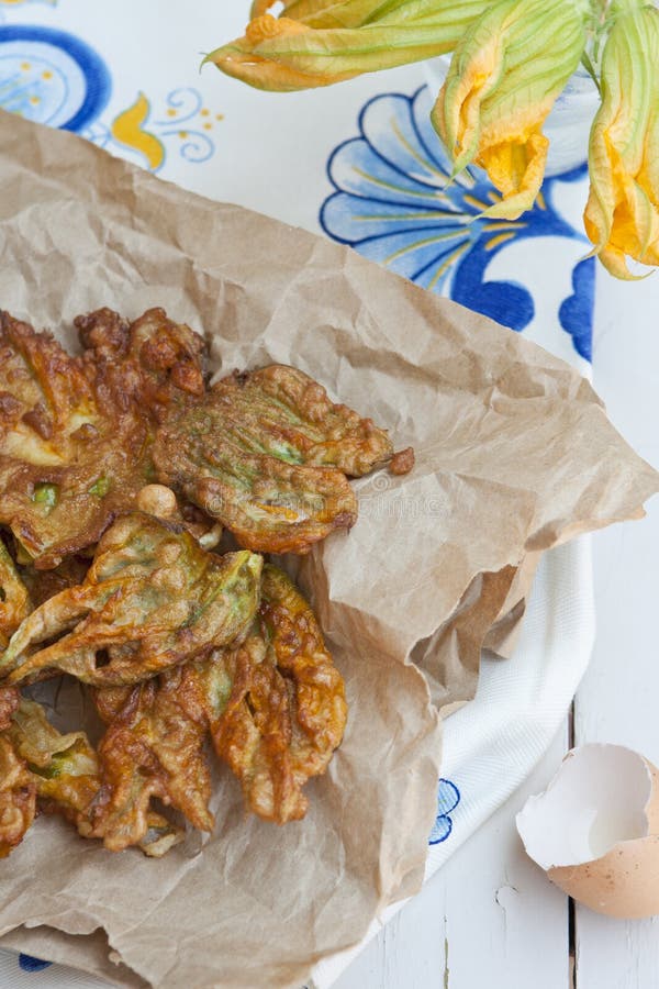 Fried zucchini flowers stock photo. Image of eggs, recipe 25863070
