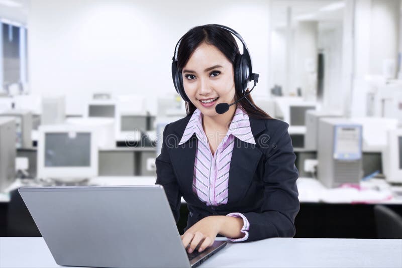 Friendly young woman operator royalty free stock images Friendly young woman operator royalty free stock images
