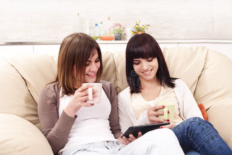 friends drinking coffee