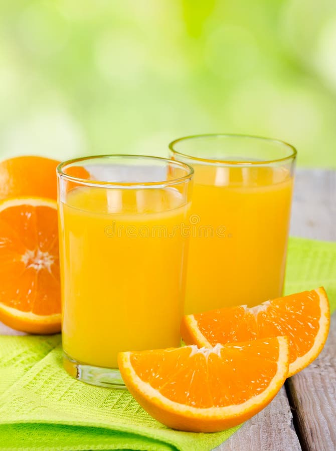 Orangensaft in Einem Glaskrug Stockfoto - Bild von organisch ...