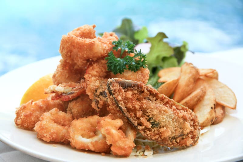 Frittiertes Meeresfrüchte stockfotos