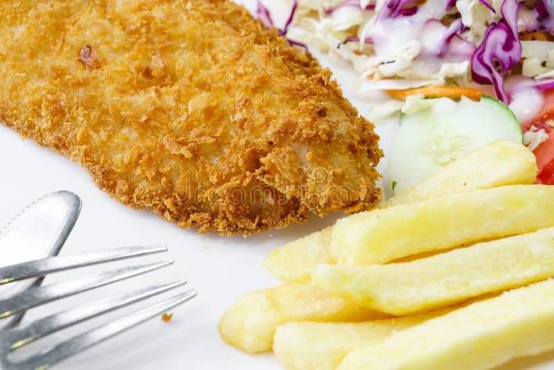 Frittierter Fisch und stockbild. Bild von chips, meeresfrüchte - 56251549