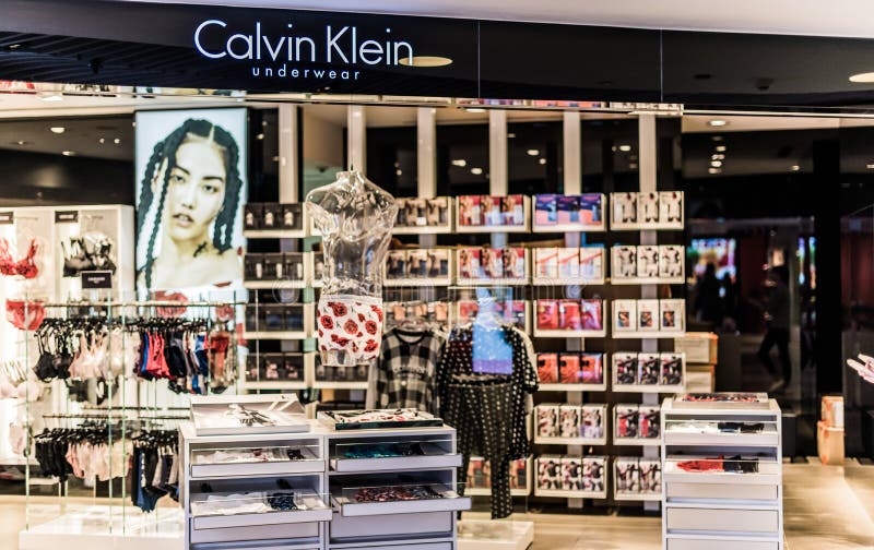 Front Entrance To Calvin Klein Store in Singapore Shopping Mall Editorial  Photo - Image of display, editorial: 178098501