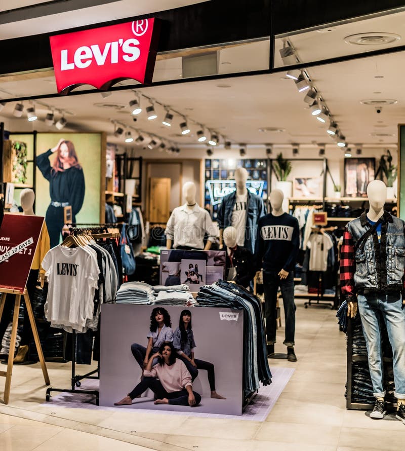 levis milton keynes