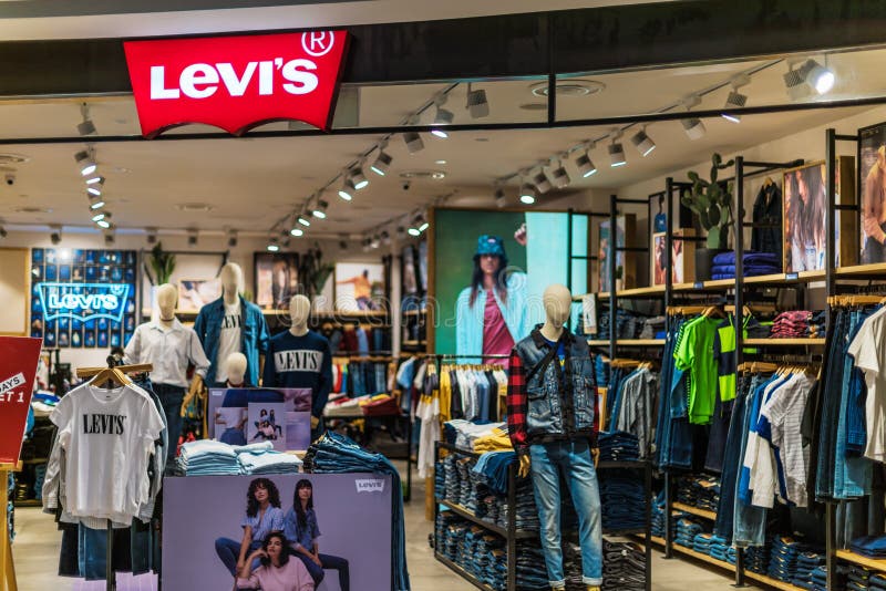 levi clothing store