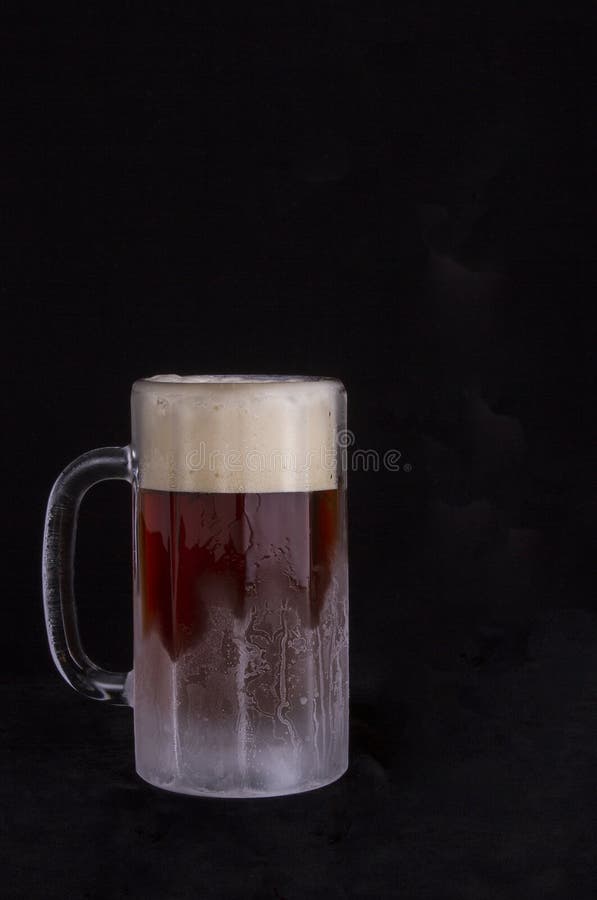 Frosty mug of beer stock image. Image of brew, beverage - 77274897