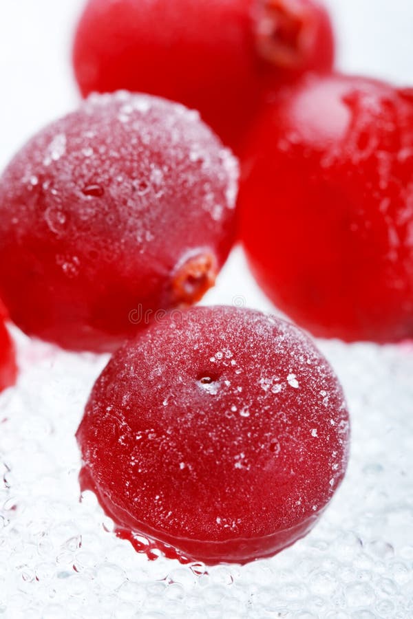 Frozen cranberries