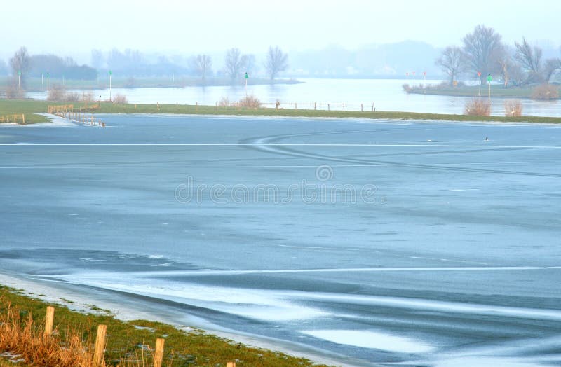 Frozen fore-lands in Holland