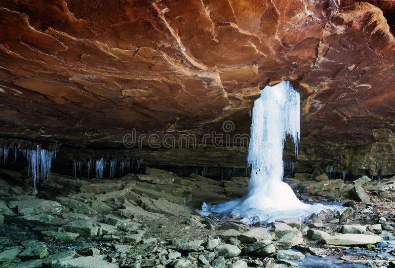 Frozen water Glory Hole Falls and icicles. Arkansas, United Sta