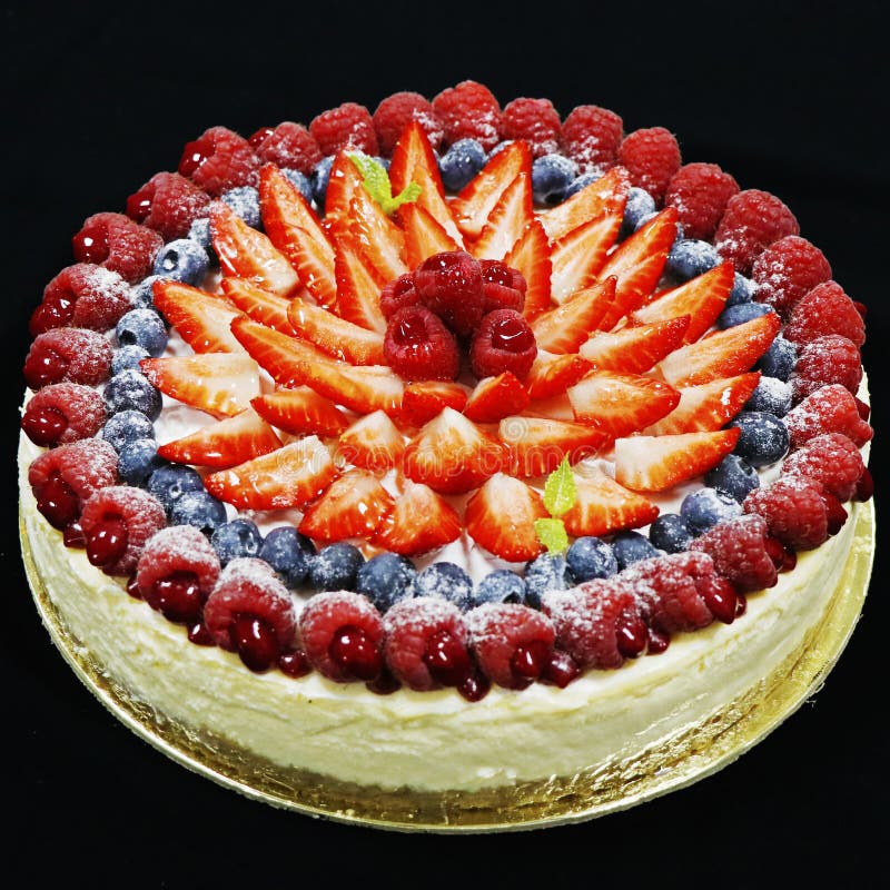 1,716 Mixed Fruit Cream Cake Stock Photos Free & RoyaltyFree Stock