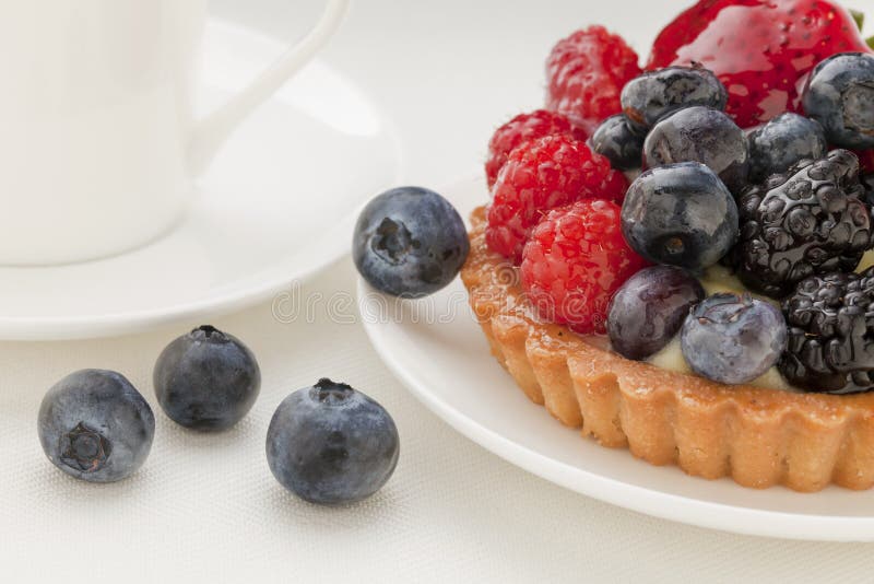 Fruit tart with blueberries