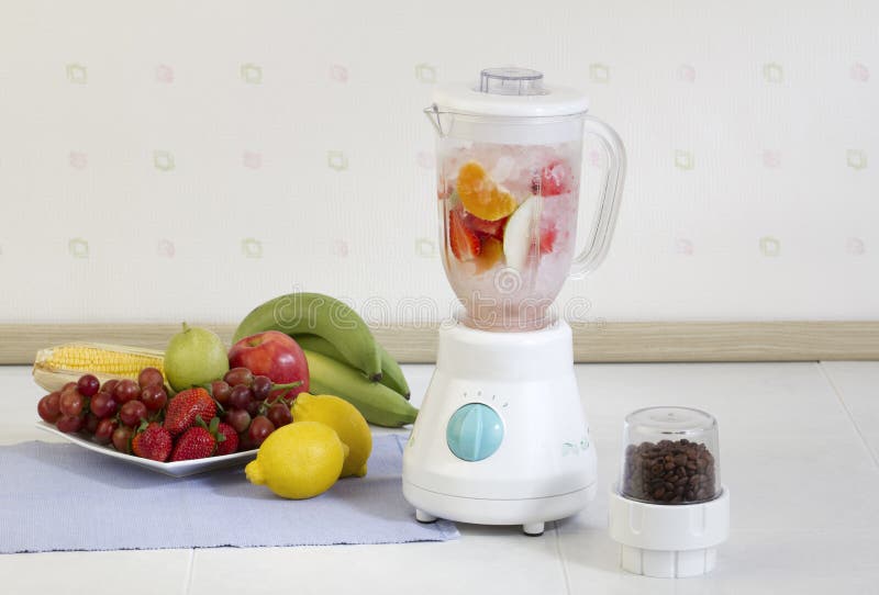 Fruits blender machine