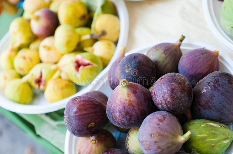 Download Fruits de figue image stock. Image du vivacité, figues - 45371871