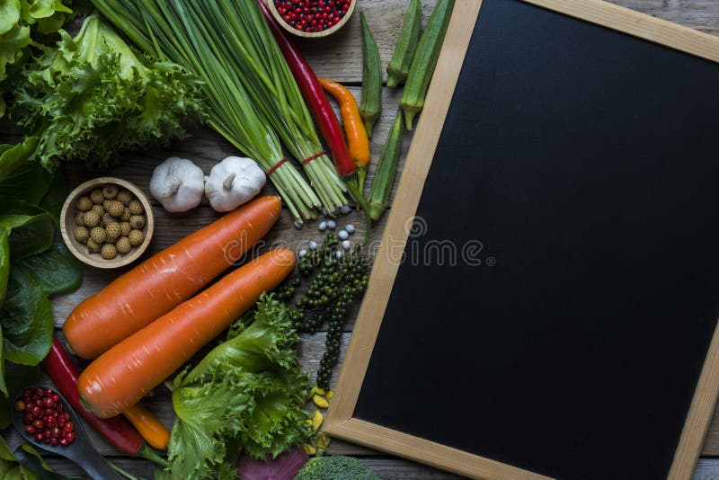 Fruits et légumes frais du marché d'agriculteurs photographie stock Fruits et légumes frais du marché d'agriculteurs photographie stock