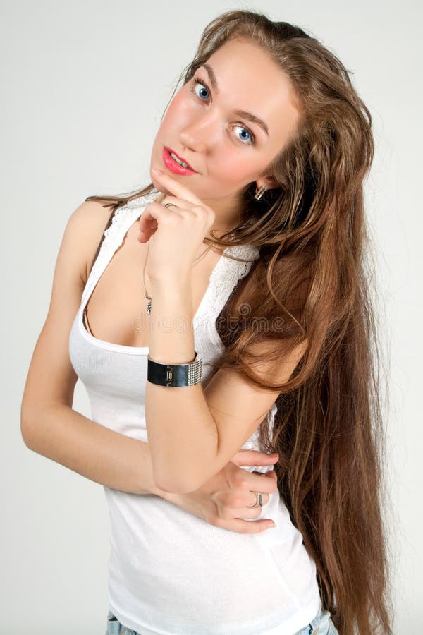 Frumoasă doamnă cu părul lung. royalty free stock image