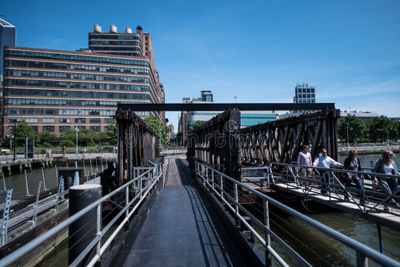 Frying Pan NYC editorial stock photo. Image of dive, side 93364003