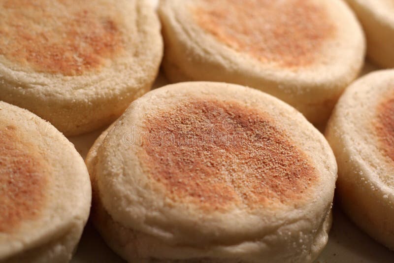 Früher Morgen-englische Muffins stockbilder Früher Morgen-englische Muffins stockbilder