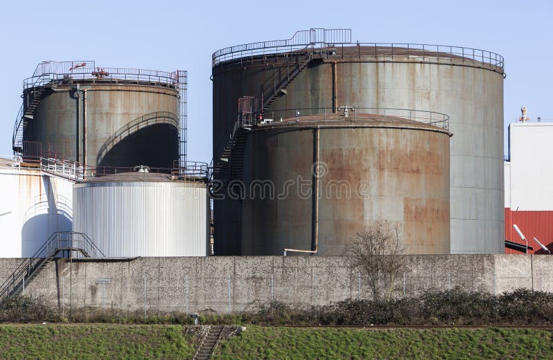 Fuel storage tank stock image Image of center gasoline 37675009 Fuel storage tank stock image Image of center gasoline 37675009