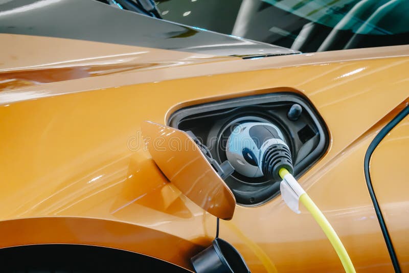 Fuente de alimentación para la carga del coche eléctrico Estación de carga del coche eléctrico en la celebración la Florida Estad foto de archivo libre de regalías Fuente de alimentación para la carga del coche eléctrico Estación de carga del coche eléctrico en la celebración la Florida Estad foto de archivo libre de regalías