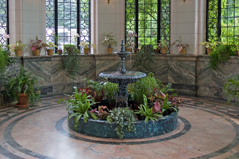 Fuente de interior imagenes de archivo Fuente de interior imagenes de archivo