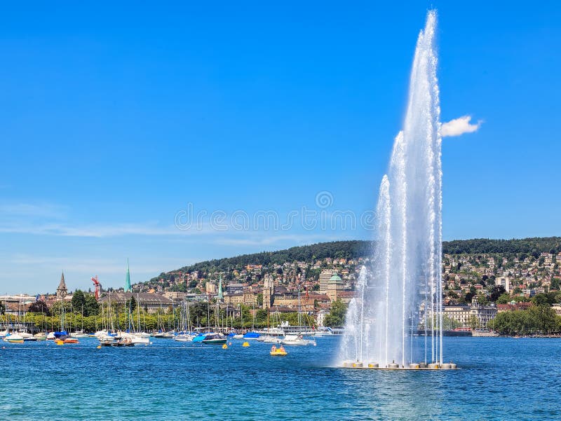 Fuente en el lago Zurich imagen editorial. Imagen de zurich 70577950