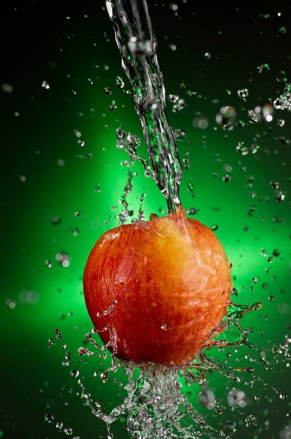 Fuji Apple Splash