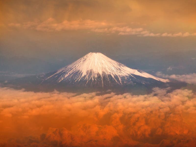 Fuji-Berg im Sonnenuntergang Fuji-Berg im Sonnenuntergang