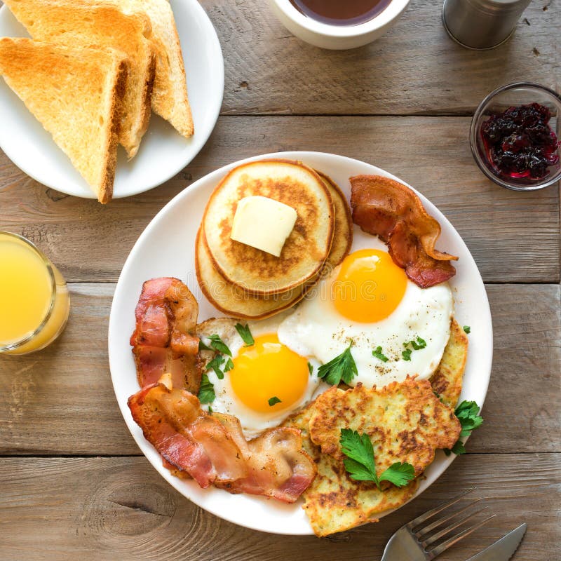 Full American Breakfast stock image. Image of browns - 157935641