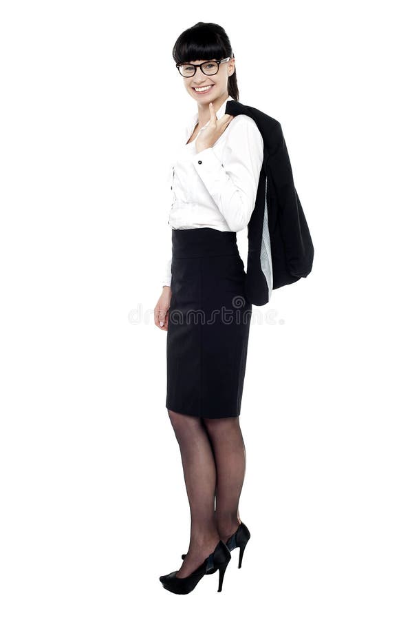 Full längdstående av den stilfulla företags ladyen royaltyfri foto Full längdstående av den stilfulla företags ladyen royaltyfri foto