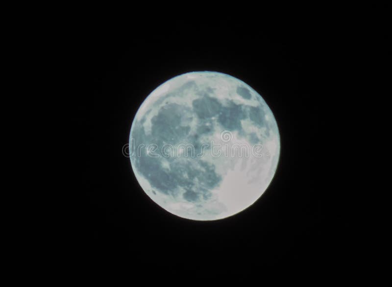 Full moon on a deep dark night stock photography Full moon on a deep dark night stock photography