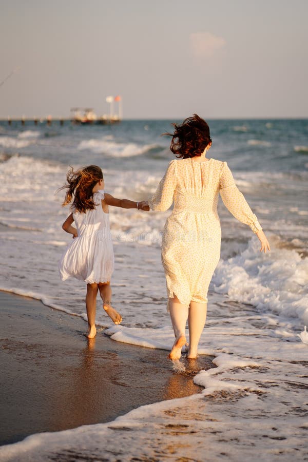 10 Best Family Hotels in Miami Beach - YouTube