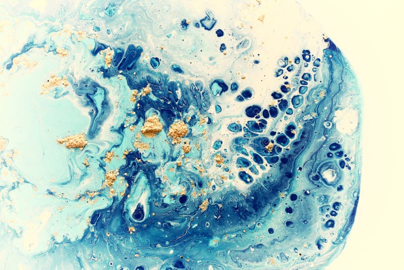 Fundal cu efect marbleizat. culori creative albastre. vopsea frumoasă cu adaos de aur royalty free stock photo
