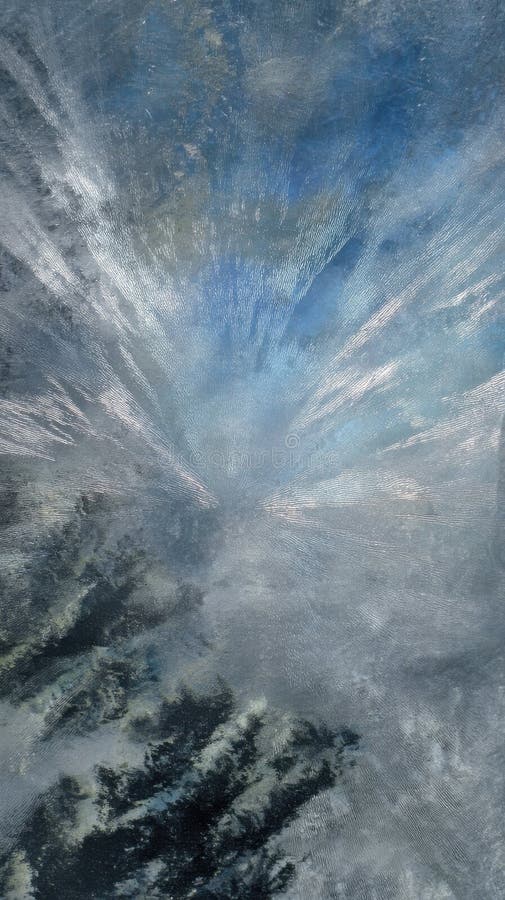 Fundal texturat abstract cu dungi radiale și petice întunecate în nuanțe de albastru și gri. royalty free stock image