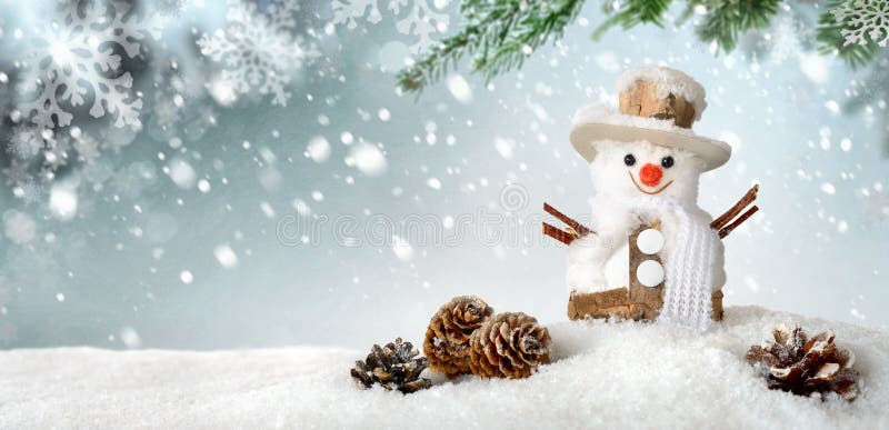 Fundo sazonal com boneco de neve feliz