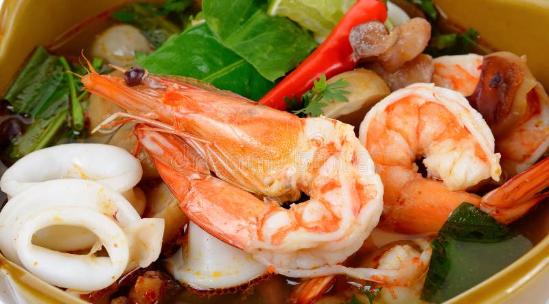 Fundo tailandês de Tom Yum Goong do alimento imagem de stock