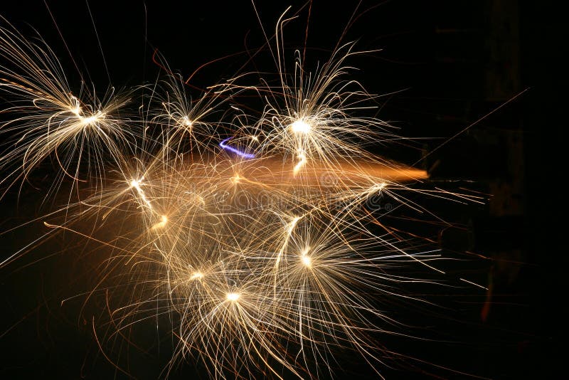 Fuochi d'artificio immagini stock libere da diritti Fuochi d'artificio immagini stock libere da diritti