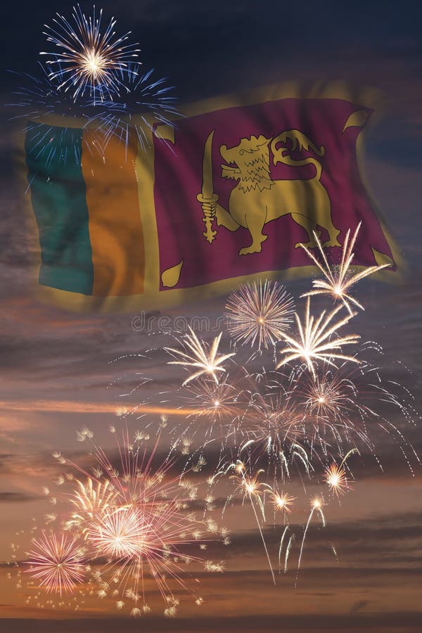 Fuochi d'artificio e bandiera dello Sri Lanka fotografie stock Fuochi d'artificio e bandiera dello Sri Lanka fotografie stock